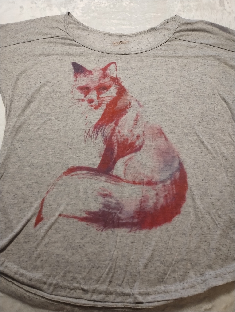 Arizona Jean Company Gray Tee with Red Fox Graphic